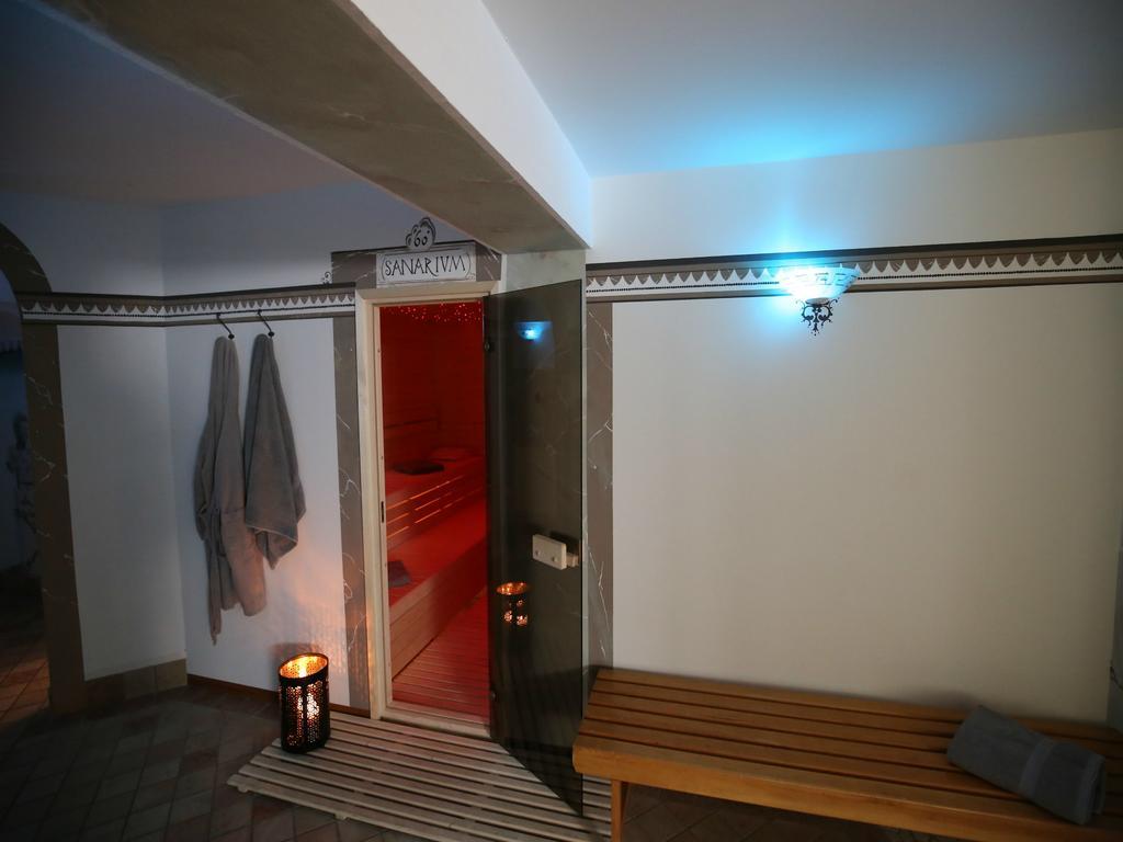 Park Hotel Mater Dei Pozza di Fassa Exterior photo