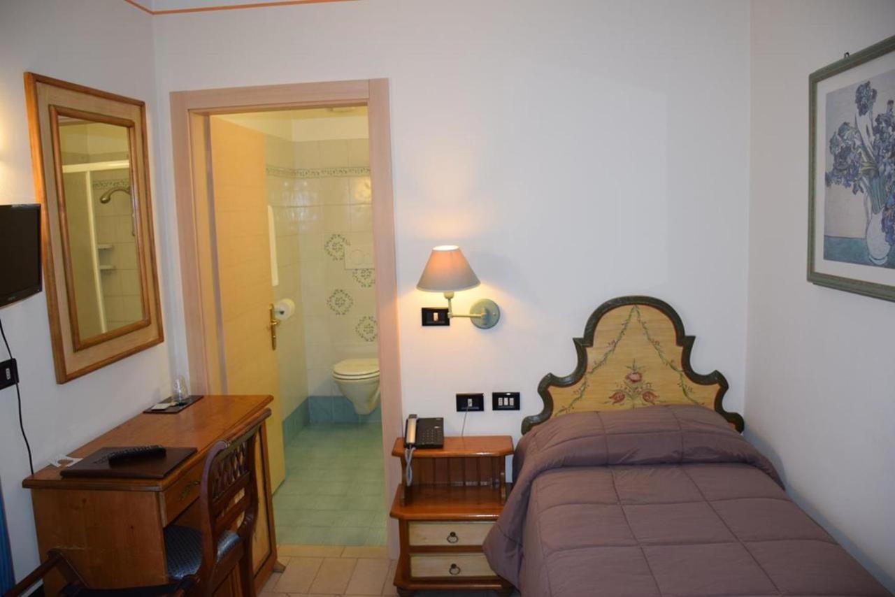 Park Hotel Mater Dei Pozza di Fassa Exterior photo